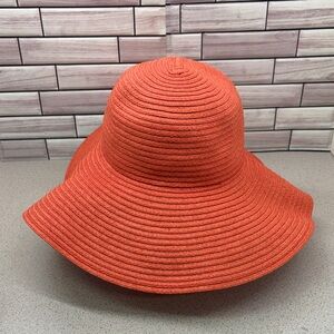 Hype Red Straw Women’s Hat OS Fits All 17’ in diameter in excellent condition